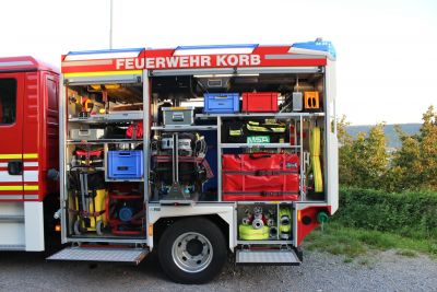 Mittleres Löschfahrzeug (MLF) linke Seite offen